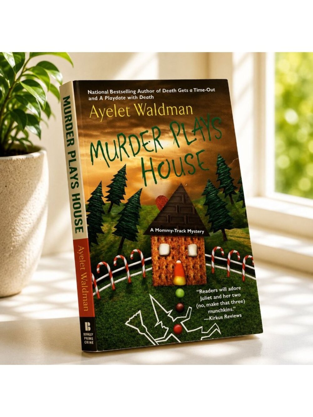 Murder Plays House By Ayelet Waldman Paperback Mommy-Track Mystery Berkley Prime